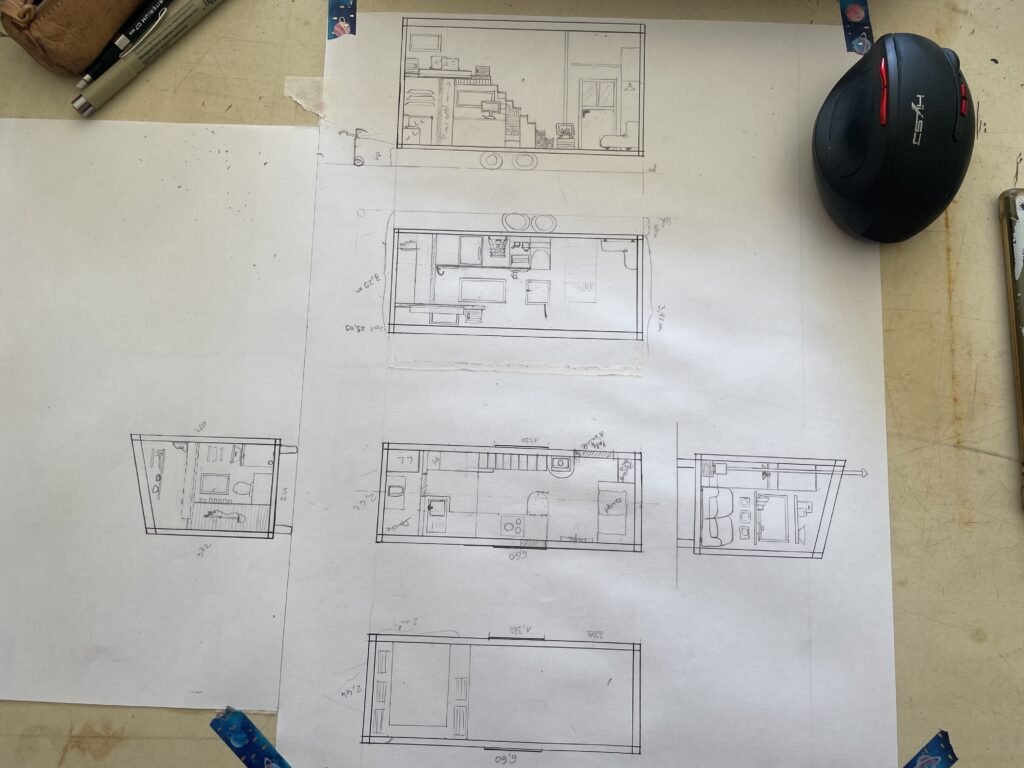 faire les plans de sa TinyHouse soi-même : dessin de plan à la main